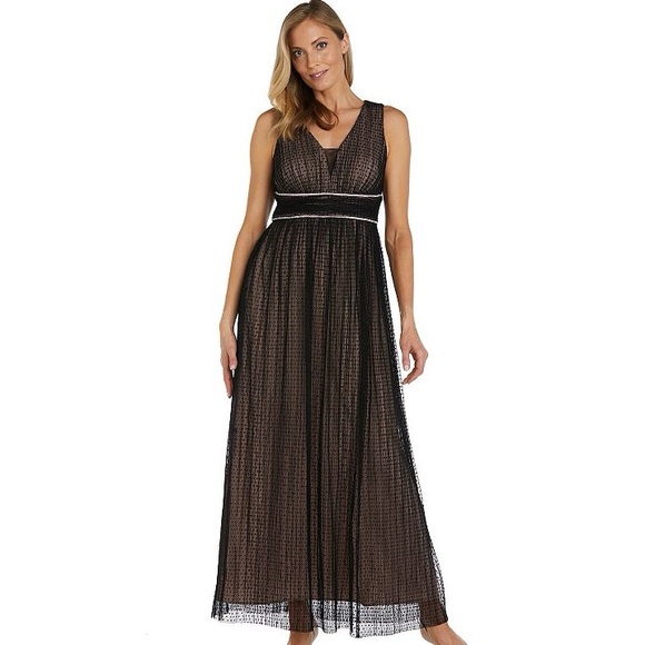 R&M Richards Dress - Picture 7 of 9